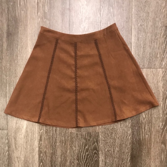 Brown High Waisted Faux Suede Skirt - Picture 2 of 5